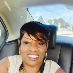 Meet your Posher, Vickie